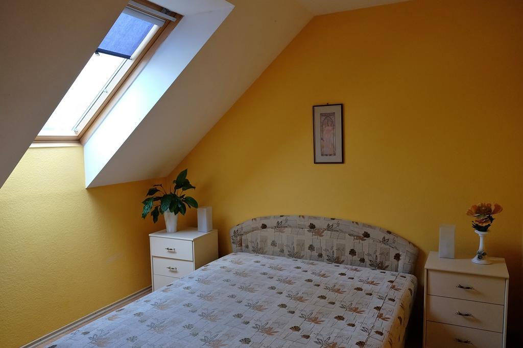 Var-Torony Apartman Gyula Exteriér fotografie